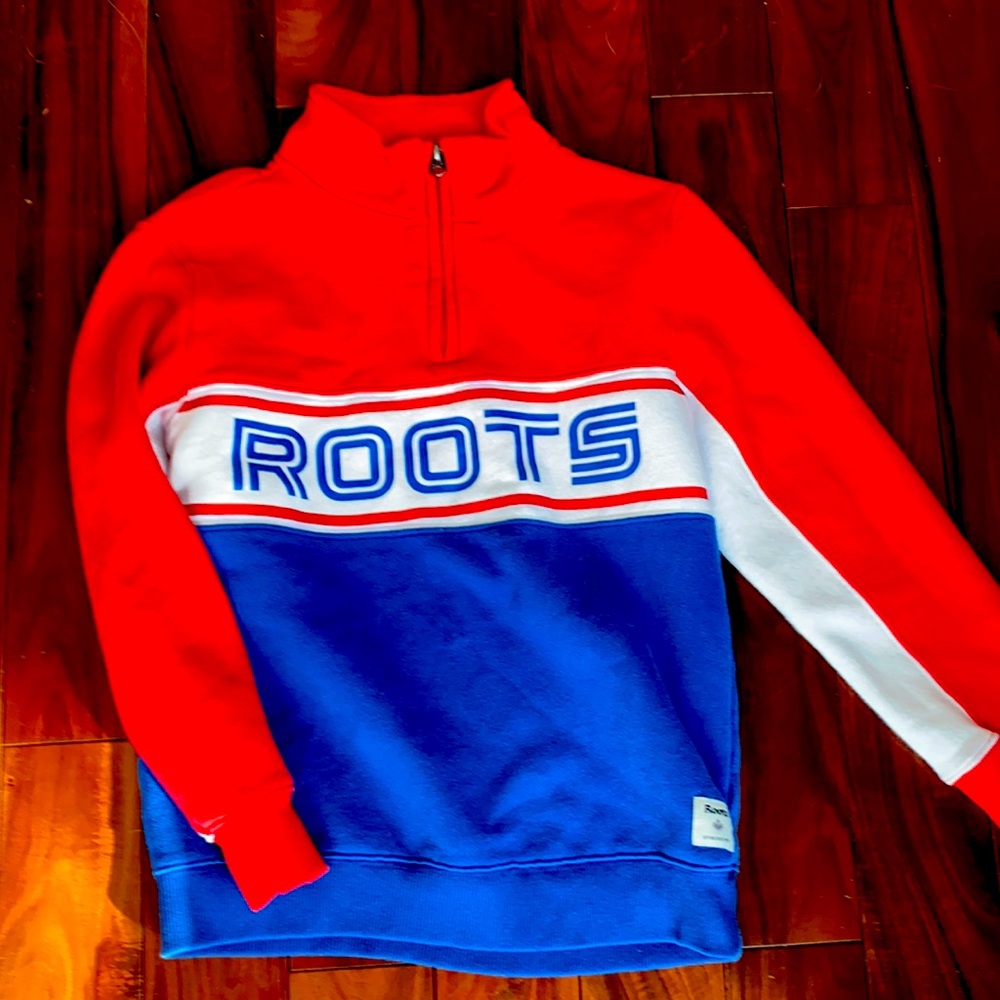 ✔️BOYS ROOTS SWEATSHIRT 🐿